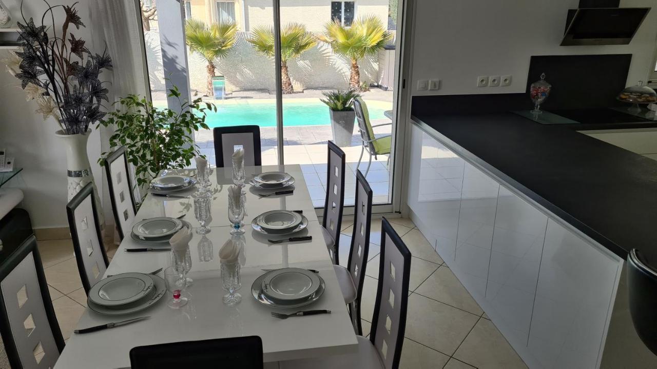Florensac Villa Piscine De La Garrigue מראה חיצוני תמונה